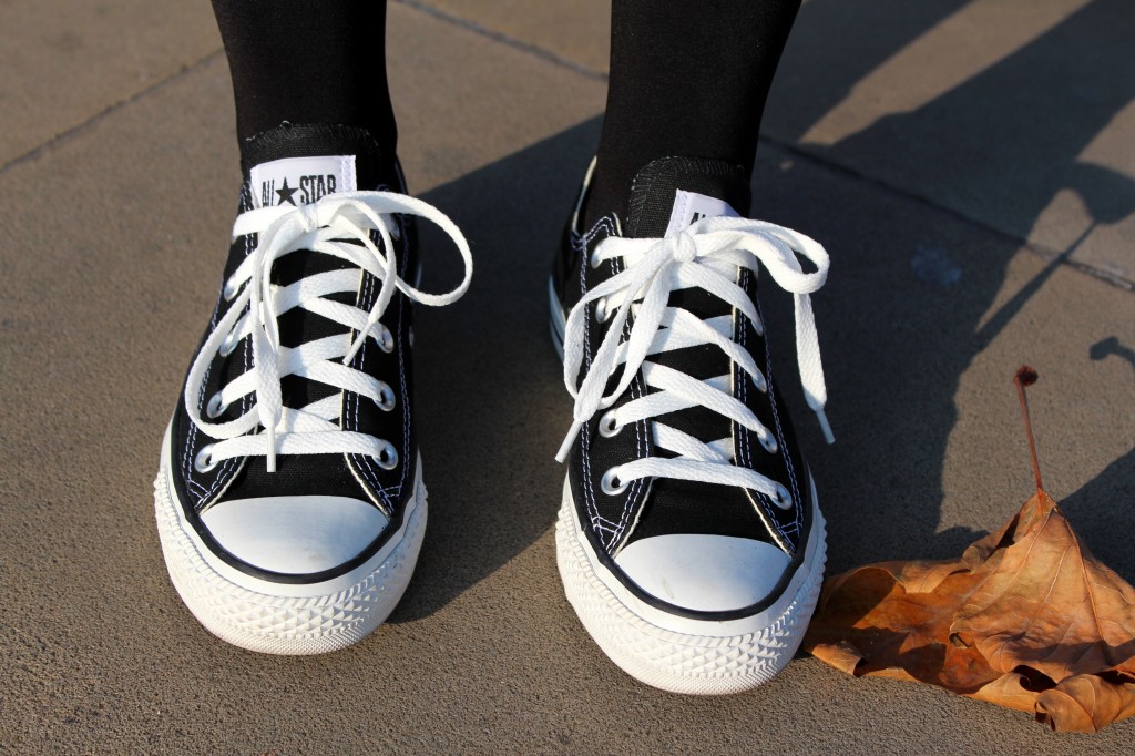 Low black Converse All Stars