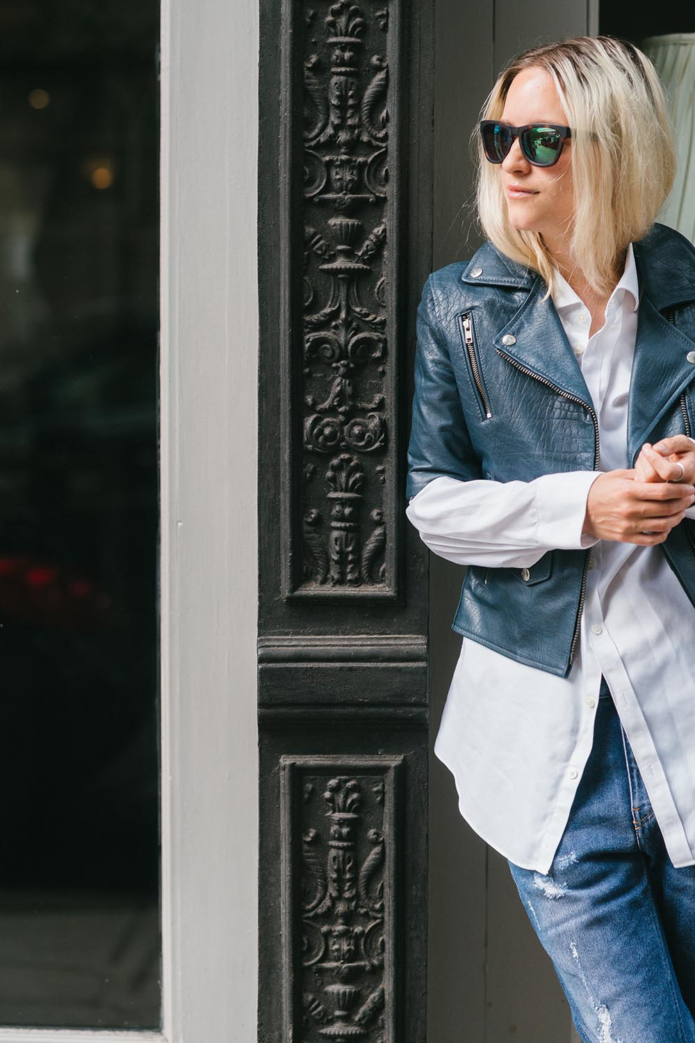 Short sleeved leather jacket | THEFASHIONGUITAR