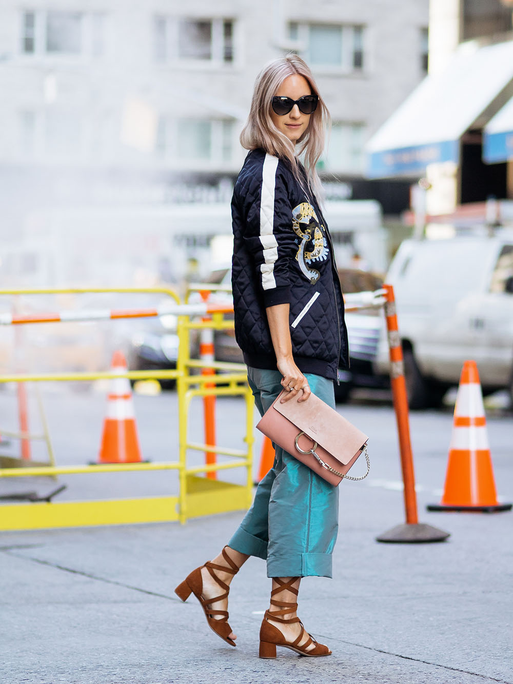 Charlotte_thefashionguitar_Streetstyle_Shoot_Fashion_Blogger_Chloe_Chanel_by_Marinke_Davelaar-0079