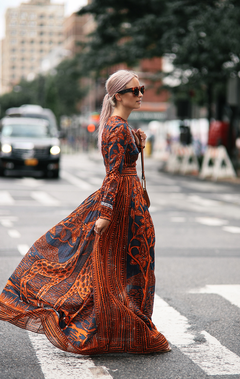 Valentino dress The fashion guitar Charlotte Groeneveld