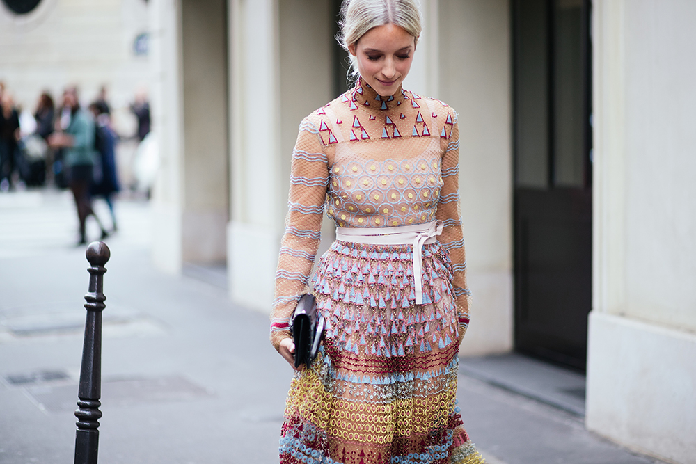 Charlotte Groeneveld The fashion guitar in Valentino AW16