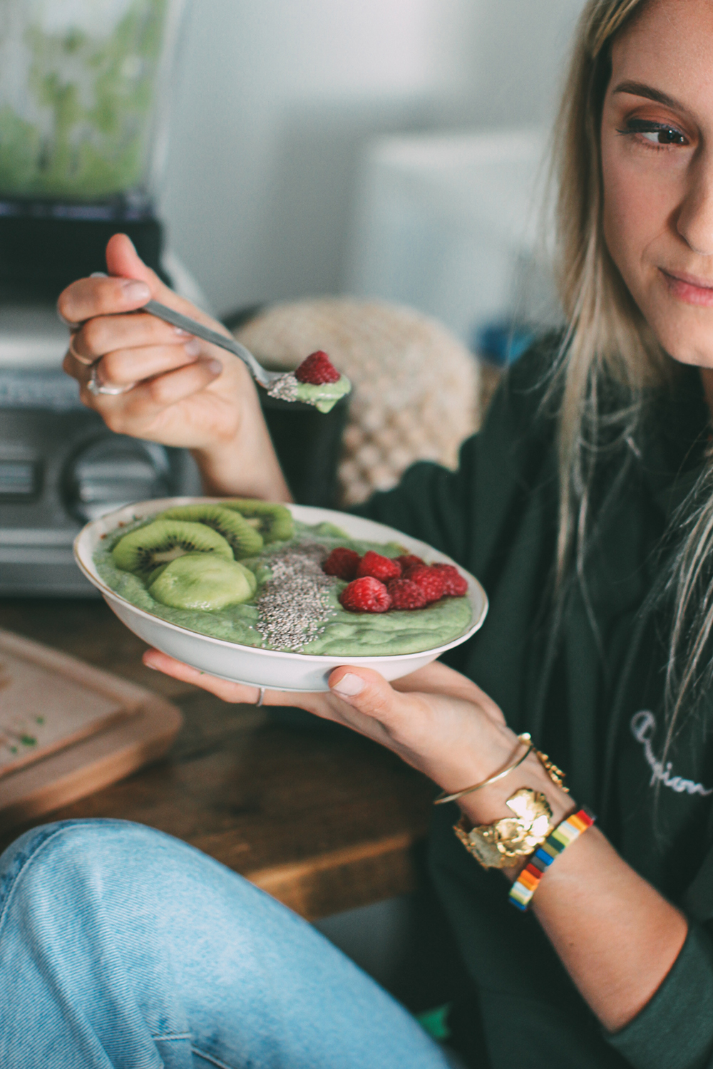 Detox green smoothie bowl Thefashionguitar Charlotte Groeneveld