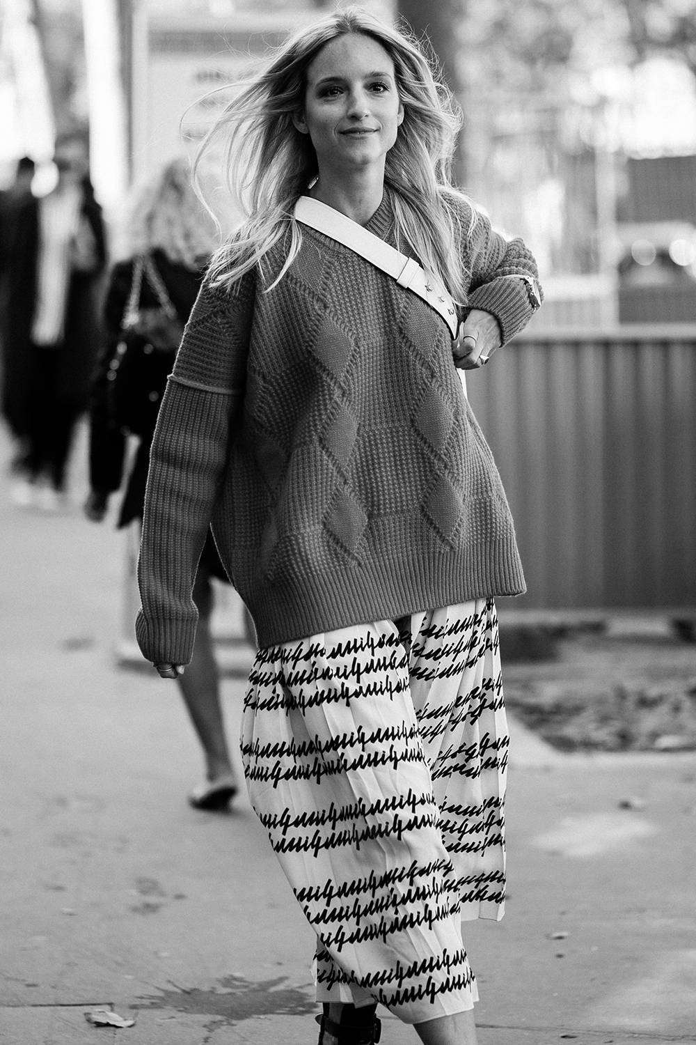 Charlotte Groeneveld from Thefashionguitar in Gucci pleated skirt and Balenciaga boots