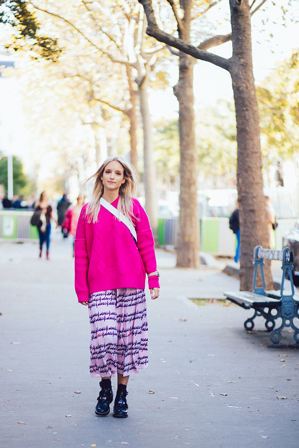 Charlotte Groeneveld from Thefashionguitar in Gucci pleated skirt and Balenciaga boots