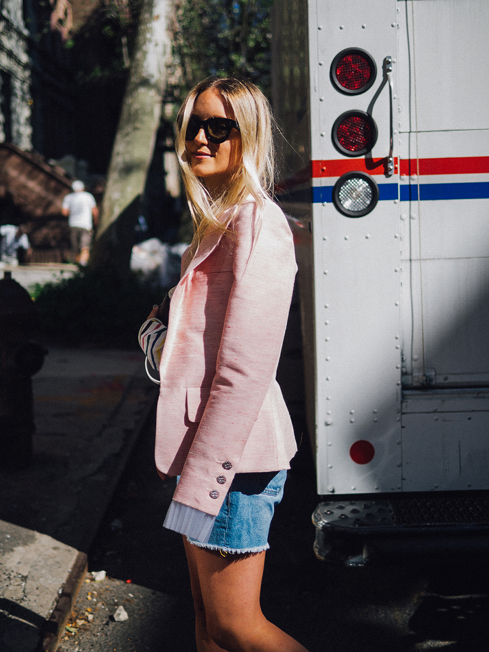 Charlotte Groeneveld Thefashionguitar wearing Chanel Cuba Cruis and the Gabrielle Chanel bag