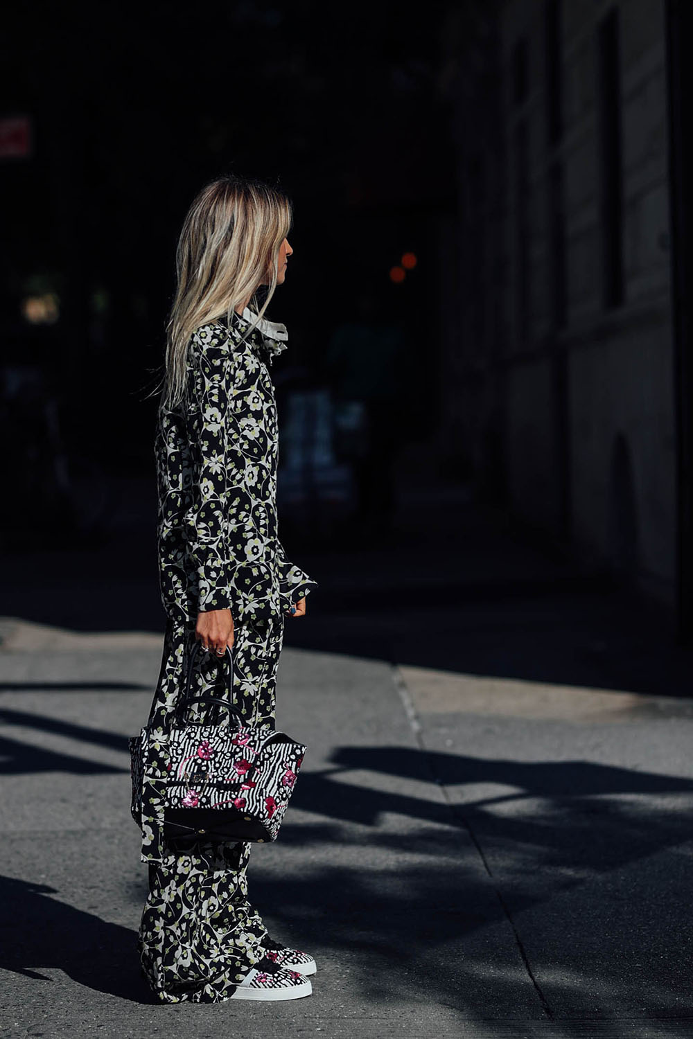 Charlotte Groeneveld from Thefashionguitar wearing Valentino Fall 2017 floral suit