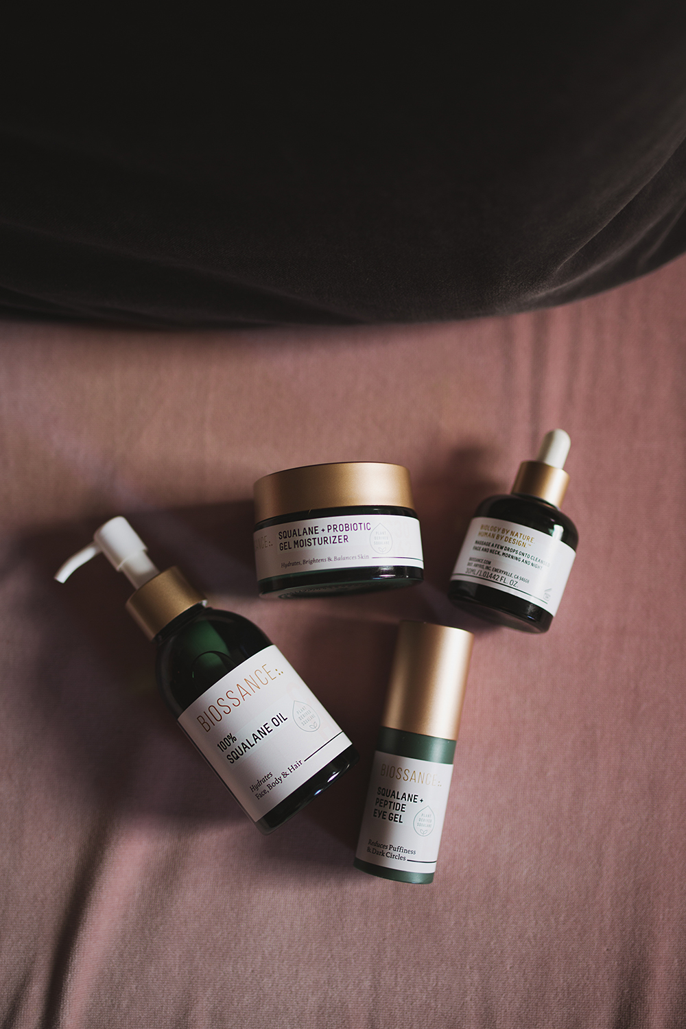 Charlotte Groeneveld from Thefashionguitar sharing her #NYFW skincare routine with Biossance