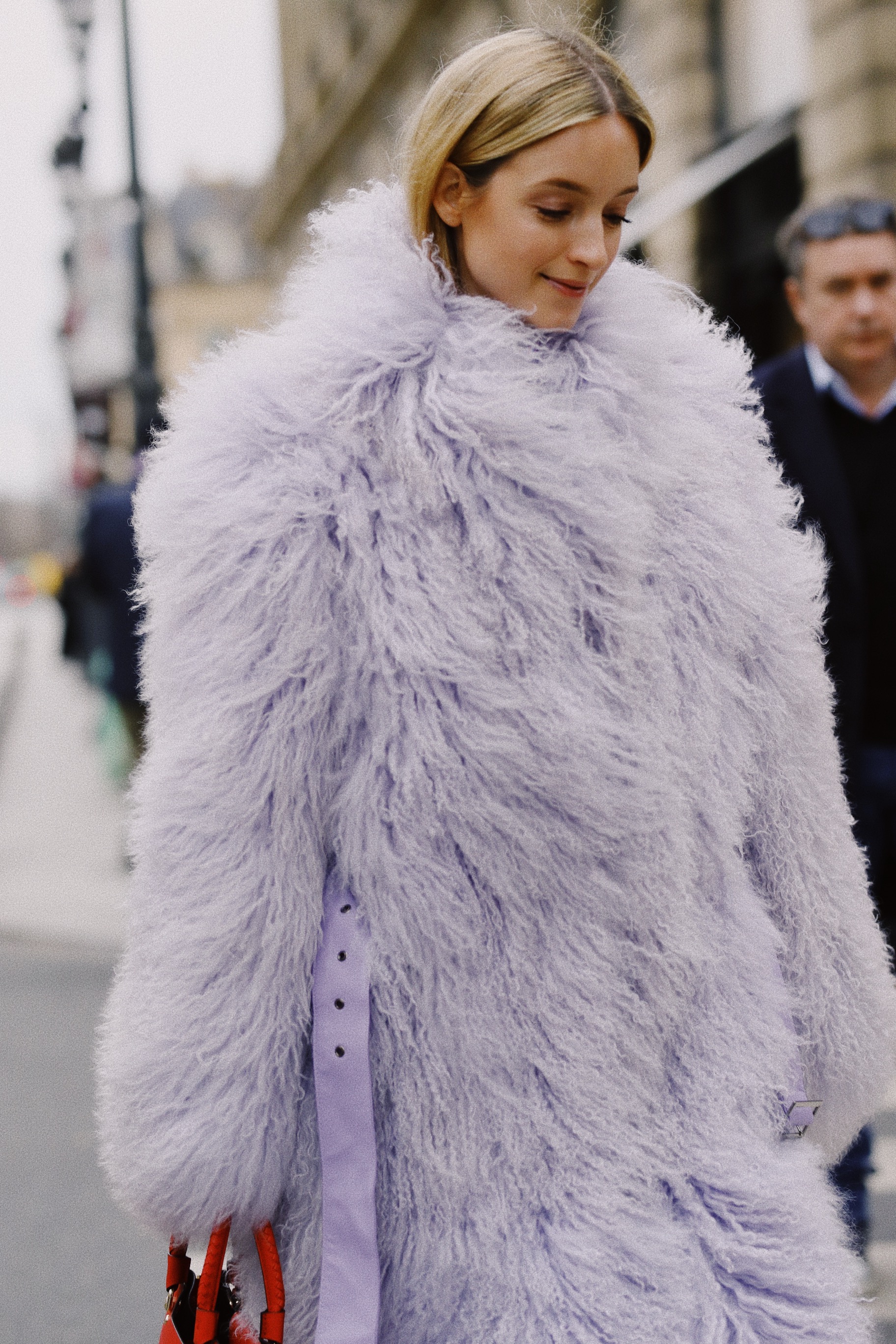 Saks Potts lilac fur by Charlotte Groeneveld Thefashionguitar