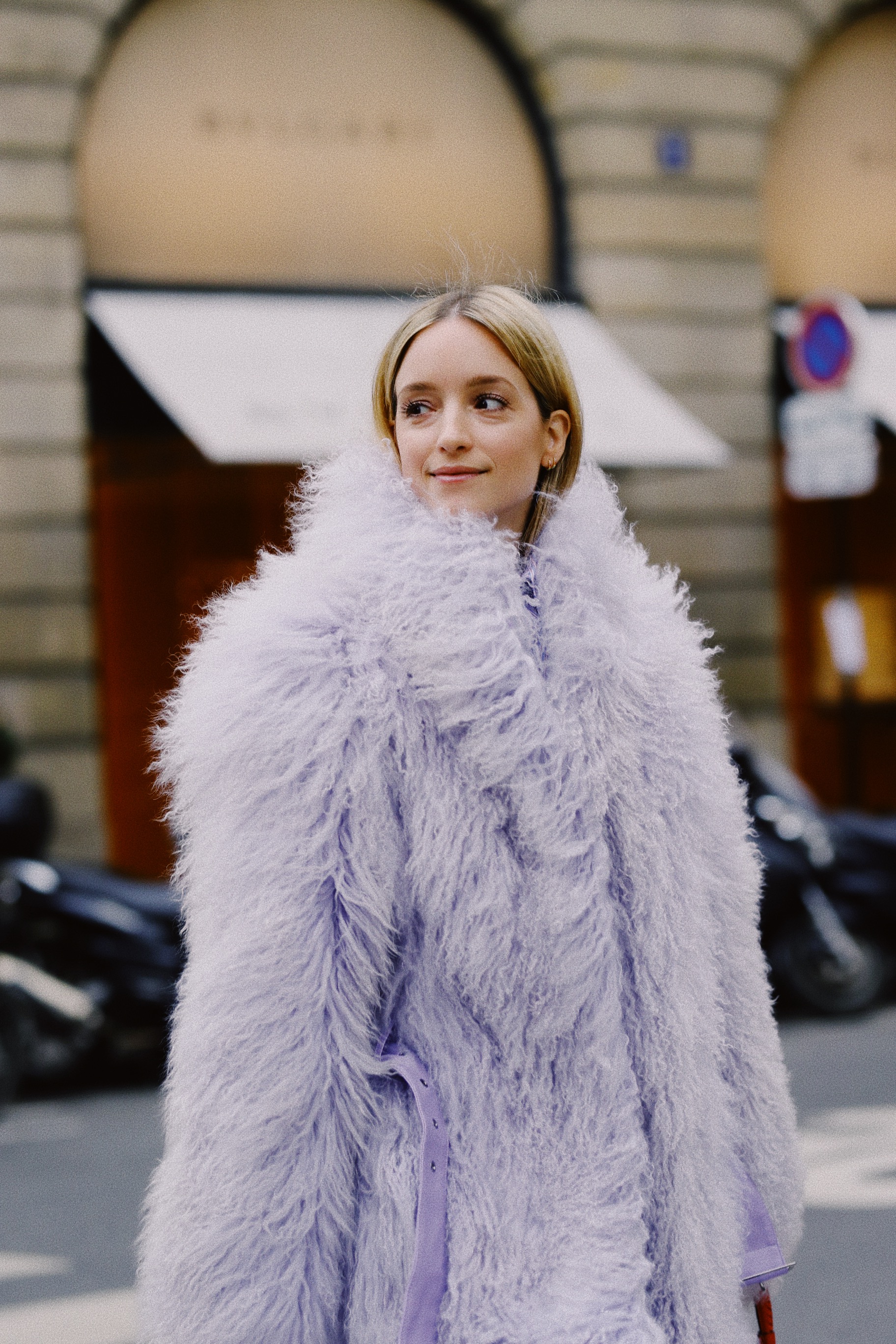 Saks Potts lilac fur by Charlotte Groeneveld Thefashionguitar